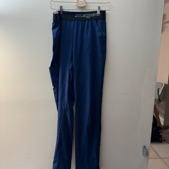 Skechers Scrubs - Picture 4 of 4